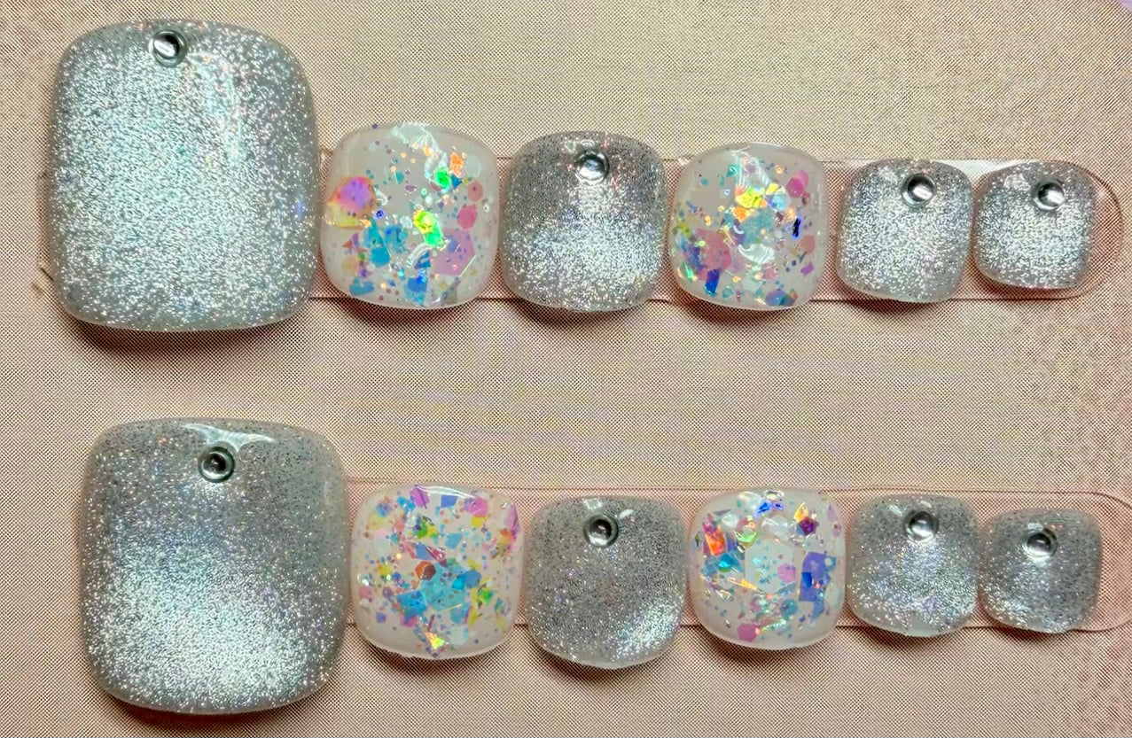 TOE NAILS