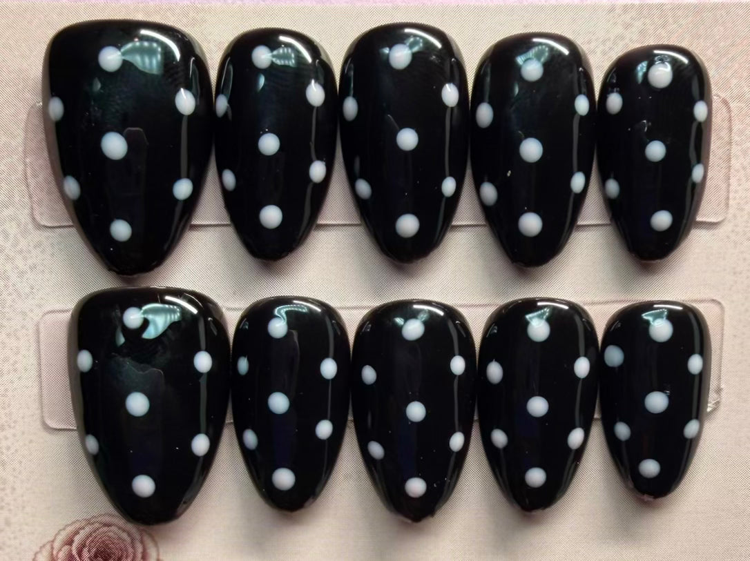 Midnight Dot